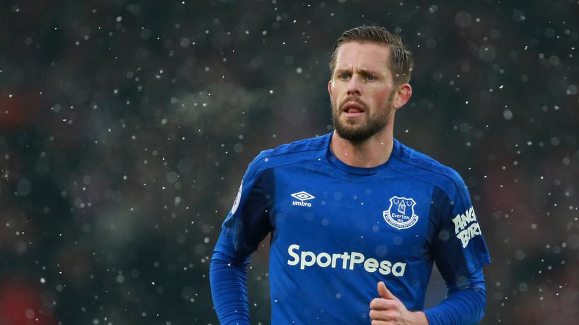 中国女篮用微笑温暖世界,我要中国女篮